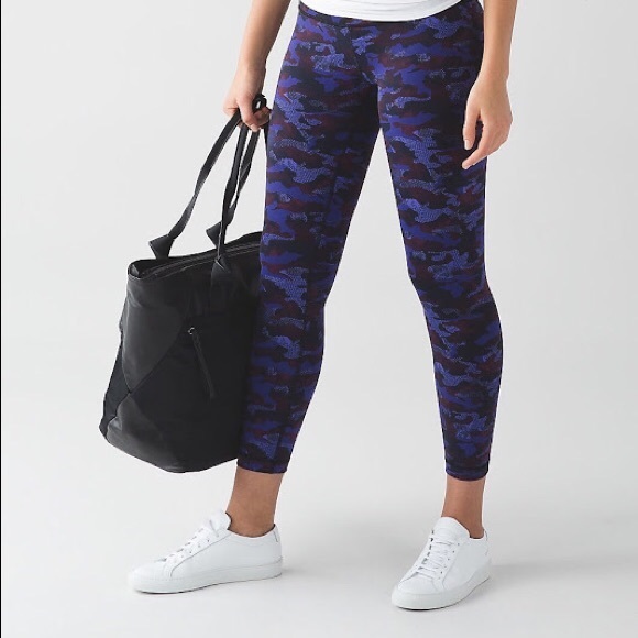 lululemon camo crop leggings